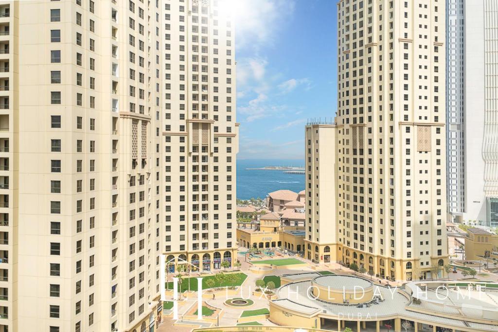 Lux Contemporary Suite With Full Marina View 6 Дубай Экстерьер фото